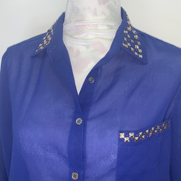 Elegant blue/royal blouse ๐ - Picture 2 of 7